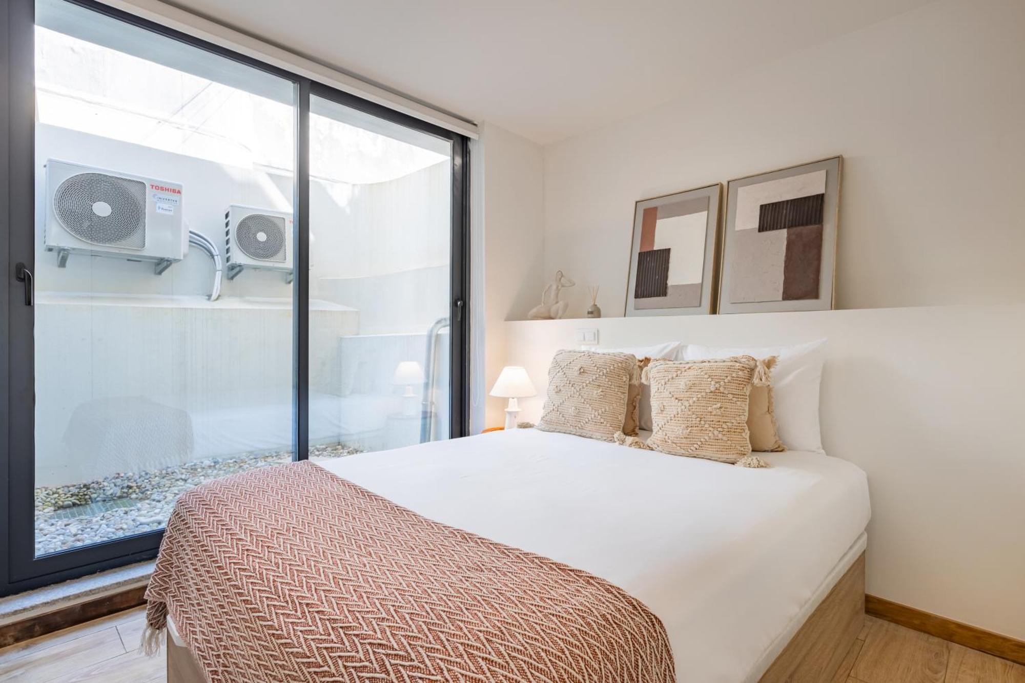 Duque De Saldanha Residences Порто Стая снимка